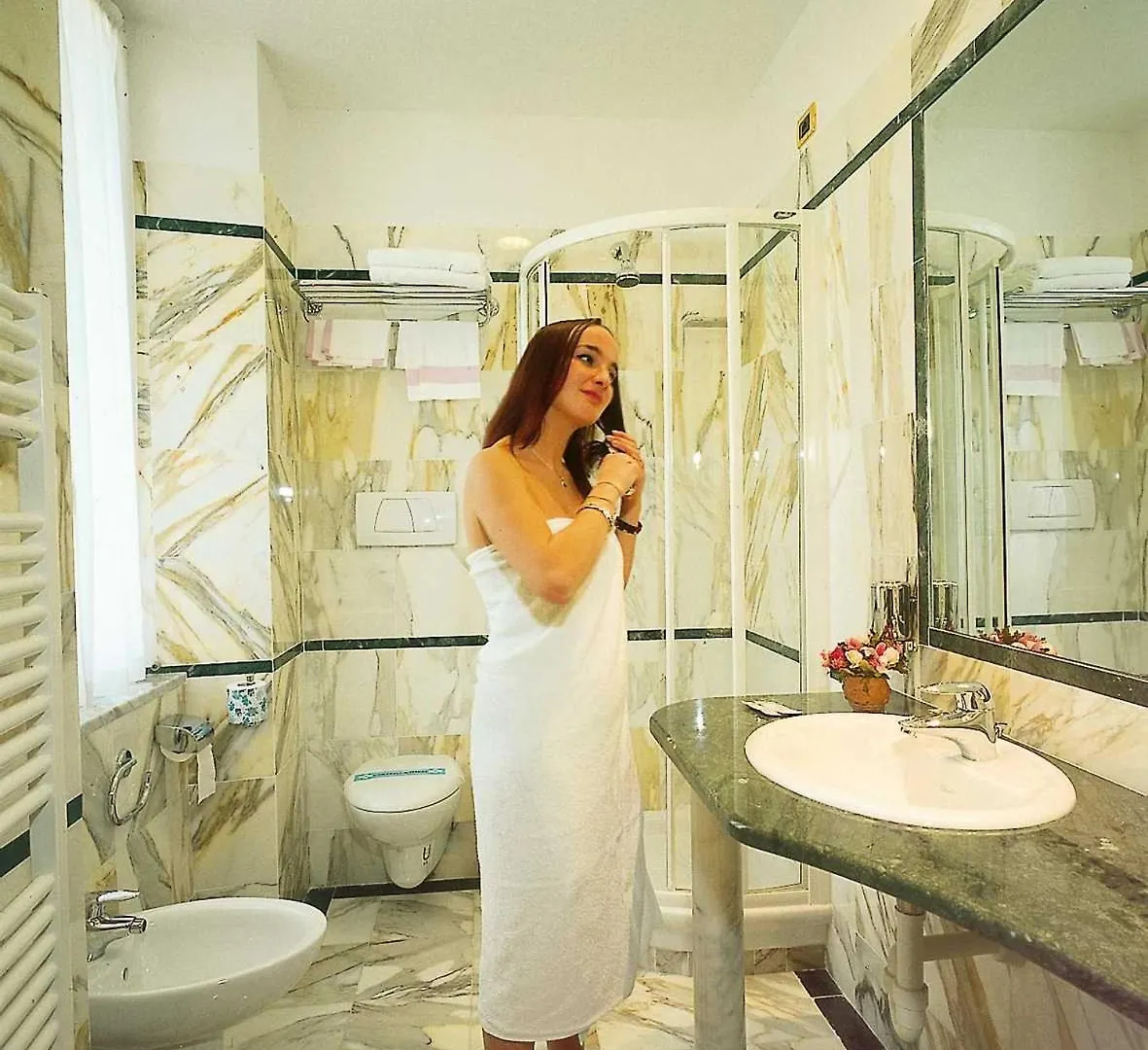 ארנצאנו Hotel Ulivi