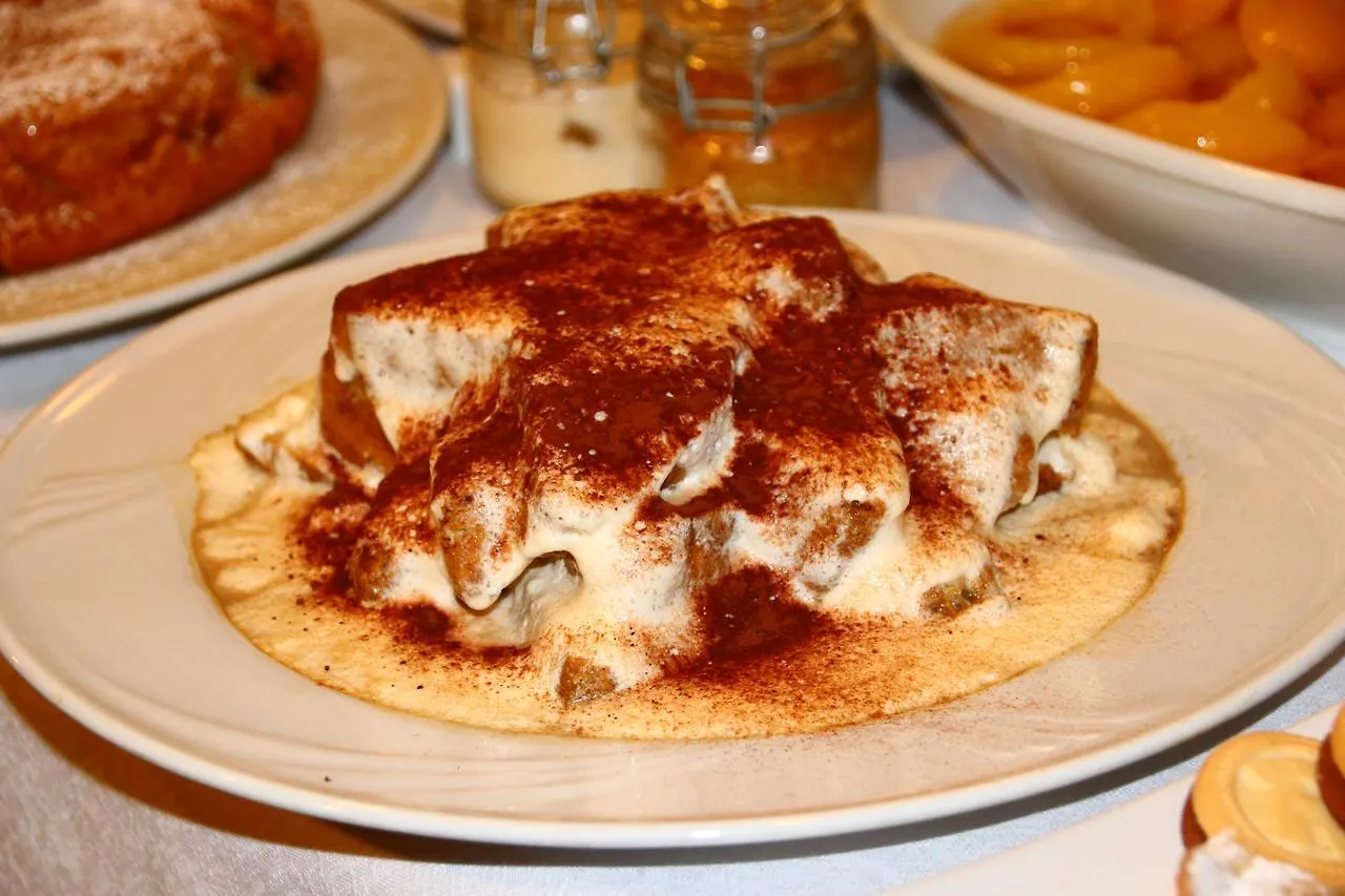 ***  ארנצאנו Hotel Ulivi איטליה
