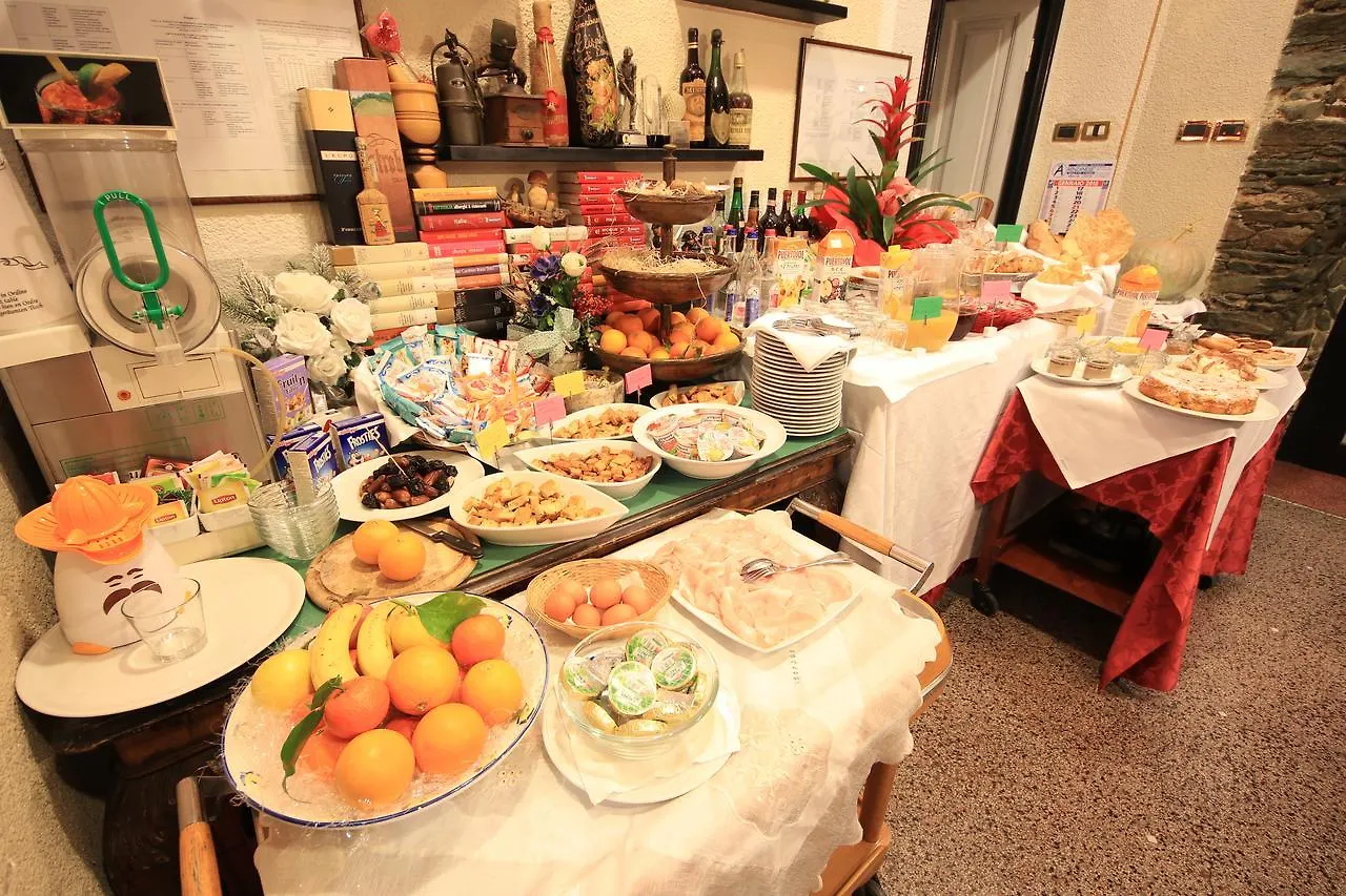 ארנצאנו Hotel Ulivi